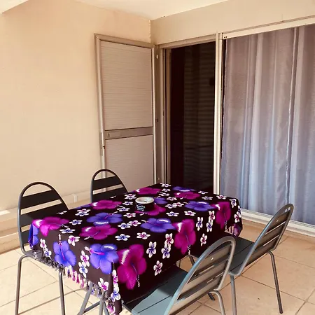 Village Naturiste Cap D T2 Port Nature 5 Coursives Avec Parking Apartman *