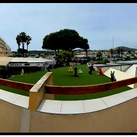Village Naturiste Cap D T2 Port Nature 5 Coursives Avec Parking Apartman